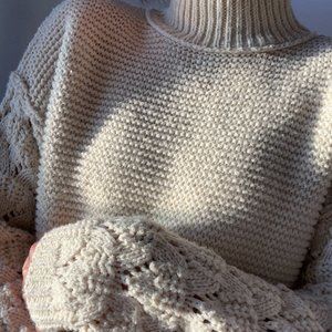 turtle neck sweater